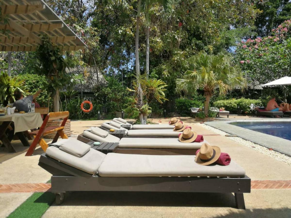 Let'S Hyde Pattaya Resort & Villas - Pool Cabanas Eksteriør bilde
